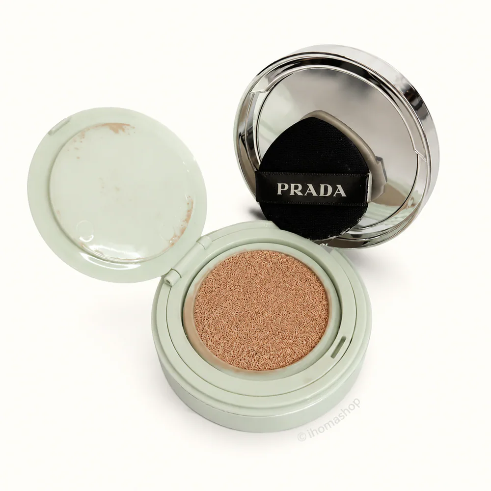 كريم أساس Prada للوجه